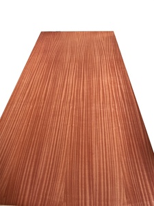 Madera contrachapada de chapa de sapelli africana, grado AAA de 5,2mm para el mercado saudí, granos transparentes de <span class=keywords><strong>color</strong></span> oscuro - Product Image 4