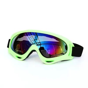 Masque de <span class=keywords><strong>ski</strong></span> scellé avec cadre en TPU, lunettes HD anti-buée pour activités extérieures et moto, protection oculaire résistante au vent, à la poussière, au sable et aux chocs - Product Image 3