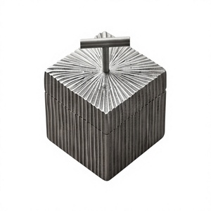 Elegante Contenedor Rectangular de Aluminio Plateado para Frutos Secos, Caja de Almacenamiento de Dátiles de Lujo, Diseño Acanalado, Lata Decorativa para Regalo, Cocina - Product Image 1