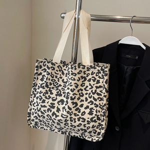 ZHAOXI In Stock Large Capacity Corduroy <strong>Leopard</strong> <strong>Print</strong> Bag Female Autumn And Winter Tote Bag Ins Niche Versatile <strong>Shoulder</strong> <strong>Handbag</strong>