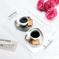 Plateau de service rectangulaire en acrylique moderne avec poignées pour nourriture thé café petit déjeuner collations fromage apéritifs