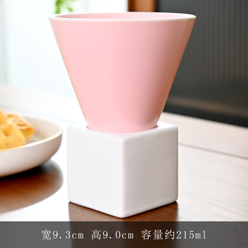 Cône tasse à café rose-210