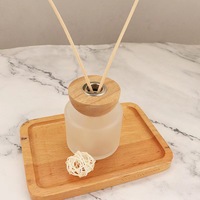 50ml 120ml 150ml 180ml 200ml Bouteilles de diffuseur d'arôme de roseau en verre dépoli clair de luxe pour désodorisants avec couvercle en bois de bambou