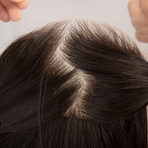 Perruque en dentelle suisse complète 100% cheveux humains de qualité supérieure pour femmes - Nœud invisible, ligne de cheveux indétectable et aspect de cuir chevelu naturel - Product Image 2