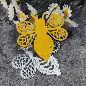 AAGU Nouvelle <span class=keywords><strong>Abeille</strong></span> Animal Matrices de Découpe Scrapbook Gaufrage DIY Décoratif Papier Cartes Outil de Fabrication Lame <span class=keywords><strong>Poinçon</strong></span> Pochoirs - Product Image 4