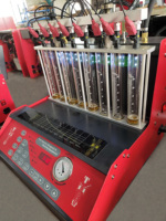 Sistema de inspección de inyectores de 8 cilindros BC-8H de Beacon, con control simulado de RPM del motor, detección de fugas y función de líquido automático