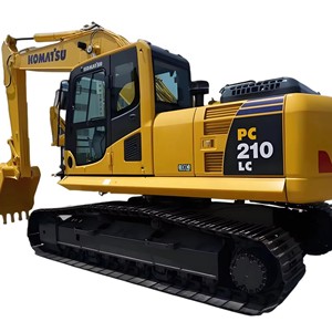 Excavadora Usada Komatsu PC210 de Japón, 21 Toneladas, Hidráulica, Modelo 2023, Cucharón de 1.2m, Buen Estado, Componentes Principales: Bomba y Motor - Product Image 1