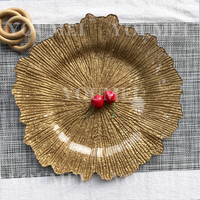 Assiettes de présentation de mariage en plastique de 13 pouces avec rebord rond à volants pour la décoration de la fête du dîner