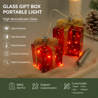 Boîte Cadeau en Verre avec Poignée Lumineuse LED Suspendue, Décoration de Noël, Vente en Gros Fabricant OEM, Rouge Doré, Borosilicate, pour Table
