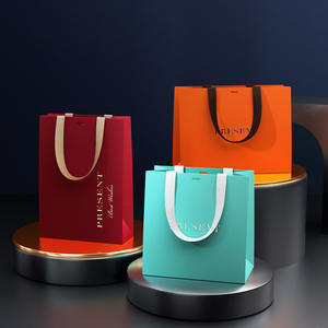 Bolsas de regalo de alta calidad personalizadas y altamente duraderas, bolsos de mano para tiendas de ropa de alta gama, bolsas de papel, bolsas de regalo personalizadas, origen de Vietnam - Product Image 5