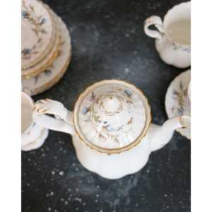 Service à thé et café en porcelaine Brigadoon pour six personnes, capacité 600 ml, design britannique vintage, idéal pour les fêtes et les hôtels, 0g - Product Image 2