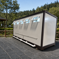 Toilettes mobiles 5 stations en panneaux sandwich, écologiques, durables, préfabriquées, modulaires, portables, avec lavabo, prêtes à l'emploi pour usage public