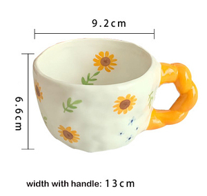 Tazza di fiori in ceramica da 260ml con manico attorcigliato carina dipinta a <span class=keywords><strong>mano</strong></span> <span class=keywords><strong>sotto</strong></span> la glassa tazza di tè con fiori tazze da caffè regalo - Product Image 6
