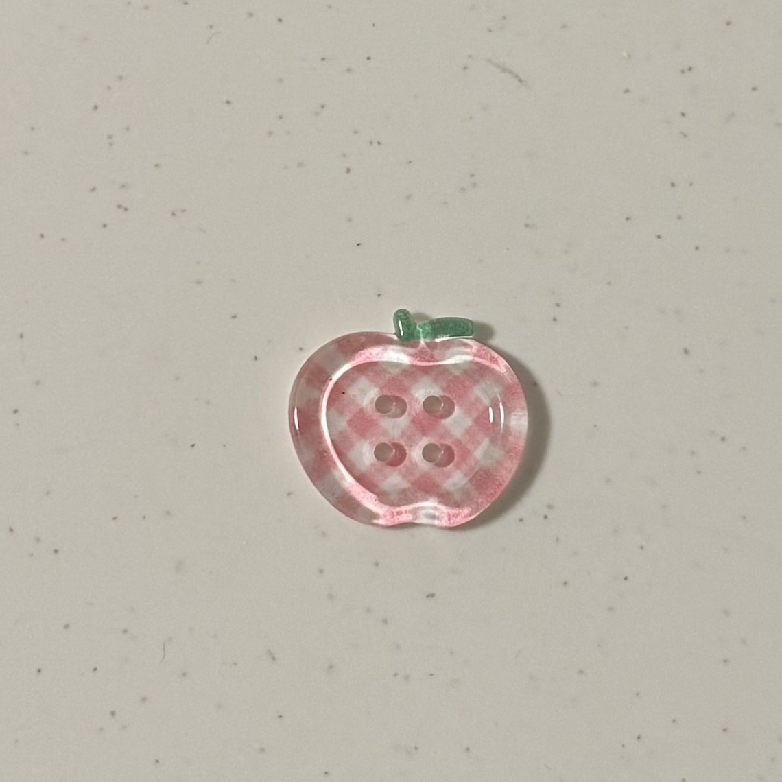 Transparent apple button [pink twill]