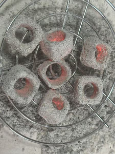 Shisha than tre than bánh đen hookah than trong vỏ bột Cube mô hình làm từ vỏ dừa - Product Image 2