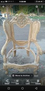 Fauteuil simple Royal, structure en bois massif sculptée à la main, assise rembourrée confortable, mobilier de salon - Product Image 2