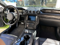 Kit complet de garnitures intérieures en fibre de carbone véritable de haute qualité pour Ford Mustang Shelby GT350 GT500 2015-2023