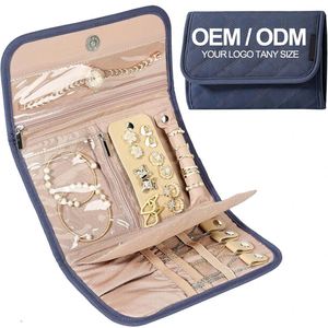 Pochette de rangement de luxe en gros pour bijoux, petit sac en tissu pour colliers avec logo personnalisé, fermeture éclair en microfibre et cuir PU, idéal pour les cadeaux - Product Image 2