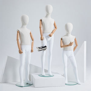 Mannequin pour enfants assis en <span class=keywords><strong>fibre</strong></span> <span class=keywords><strong>de</strong></span> <span class=keywords><strong>verre</strong></span> blanc, bras réglable en bois, mannequin debout entièrement pour enfants pour l'affichage des vêtements - Product Image 4