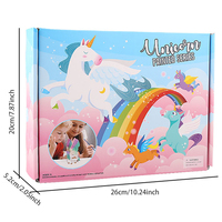 Kit de Peinture Licorne WAYEE avec Tablier en PVC, Matériaux Plastiques, 9,5 Pouces, Ensemble de Jouets à Dessiner Unisexe Comprenant un Grand Licorne et 3 Petits Pégasus