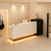 Bureau de réception moderne en MDF avec éclairage LED, forme octogonale, personnalisable pour hôtel, bureau, école, centre commercial, salon de beauté, immeuble de bureaux