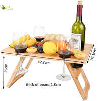 Table de pique-nique pliable en bambou, plateau à collation portable avec porte-bouteilles et porte-verres pour parc en plein air