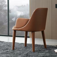 Fauteuil de salle à manger ergonomique minimaliste moderne italien |   Chaise rembourrée haut de gamme en bois de frêne avec accoudoirs pour bureau à domicile et villa