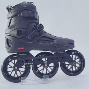 YSMLE prezzo di fabbrica 3x125 MM grande ruota In linea <span class=keywords><strong>Skate</strong></span> per <span class=keywords><strong>adulti</strong></span>, In Stock nero 3 ruote Roller <span class=keywords><strong>Skate</strong></span> per gli uomini e le donne - Product Image 3