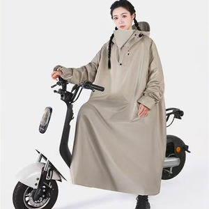 स्कूटर और मोटरसाइकिल के लिए हुड और आस्तीन के साथ पूर्ण शरीर के वाटरप्रूफ वर्षाकोट - Product Image 2