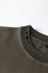 T-shirt Homme Basique Col Rond Distressed Couleur Unie avec LOGO Personnalisé Hip Hop 100% Coton Manches Courtes Décontracté Respirant Coupe Classique - Product Image 3