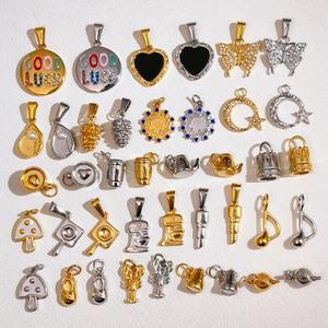 防水エナメルラブハートペンダント DIYジュエリー製作用 18金メッキ ジルコンクロス バイクチャーム 女性向け 卸売 - Product Image 4