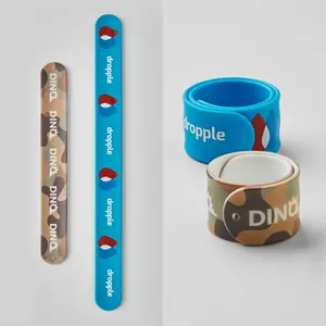 Bracelet réfléchissant personnalisé, gadgets - Product Image 1