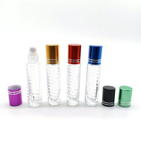Flacon de parfum en verre rond droit à grain croisé de 4 ml 5 ml en gros avec bille roulante et bouchon en aluminium coloré
