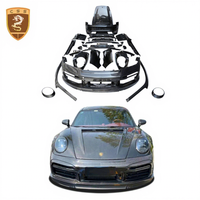 Kit carrosserie en fibre de carbone sèche style TC 2019-2024 pour Porsche 911 992 : pare-chocs arrière, cache-phare avant et pièces de garde-boue