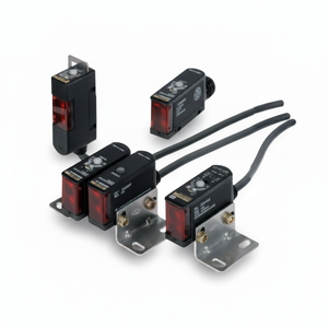 Para OMRON 2M Sensor óptico de tamaño mediano Amplificador incorporado Sensor fotoeléctrico E3S-AD11 - Product Image 1