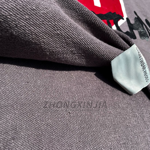 <span class=keywords><strong>T</strong></span>-<span class=keywords><strong>shirt</strong></span> Oversize da <span class=keywords><strong>Uomo</strong></span> con Stampa Segnale di Stop Effetto Consumato, Vestibilità Boxy, Stile Streetwear, con Fori e Lavaggio Vintage - Product Image 5