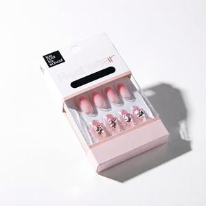 Too Cool For School Faux ongles artificiels 24 pièces, design rose avec strass, usage quotidien - Product Image 1