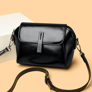 กระเป๋าถือสะพายไหล่หนัง PU ดีไซน์หรูสำหรับผู้หญิง พร้อมซิปปิด แบรนด์แฟชั่นฤดูใบไม้ผลิ Zihao - Product Image 2