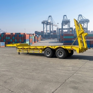 Semi-<span class=keywords><strong>remorque</strong></span> économique à plateau surbaissé 3 essieux avec rampe à ressorts renforcée en acier haute résistance pour le transport de bulldozers et chargeurs en travaux publics - Product Image 3