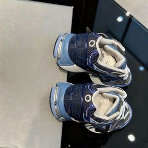 Zapatos de Diseñador de Lujo en Tendencia 2025, Nuevas Zapatillas Deportivas con Cordones 1906 Balance para Hombre, Transpirables, Impermeables y Cómodas para Exteriores - Product Image 2