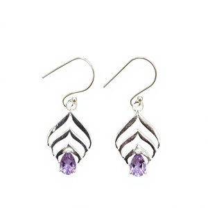 Boucles d'oreilles classiques en argent sterling 925 avec améthyste, anti-ternissement, en forme de goutte, bijoux de créateur, cadeau de mariage - Product Image 1