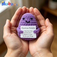 Venta al por mayor de Amigurumi personalizado: Patata Positiva Morada de Ganchillo Sonriente, Juguete Tejido para Alivio del Estrés, Suministro a Granel, Fabricante de Regalos