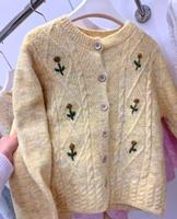 2025 pull décontracté pour femmes de haute qualité veste cardigan tricoté multicolore pour printemps chandails pour femmes avec broderie