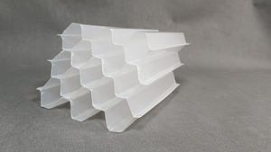 Traitement des eaux usées municipales minières Séparateur à lamelles en PP incliné à haut débit Clarificateur Plaque Tube Settler Media - Product Image 3