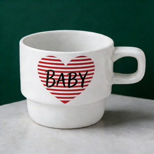 Tazas Apilables de Cerámica para el Día de San Valentín - Diseño de Corazón y Luna con Texto de "VALENTINE", "SWEET", "BABY", "LOVE", Regalo Romántico - Product Image 3