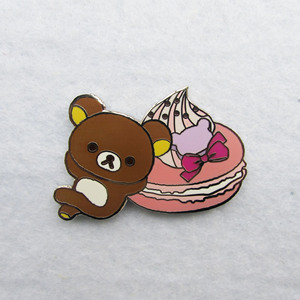 Nouvelle Série de Vœux du Nouvel An : Badges Personnalisés en Forme de Cœur de Dessin Animé, Badges en Émail Motif Château - Product Image 4