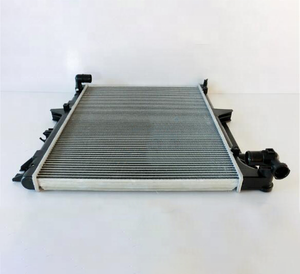Radiador de Auto para MITSUBISHI G200 04-/L200 <span class=keywords><strong>2007</strong></span>- <span class=keywords><strong>MT</strong></span> OE MN222333 MN135032, Radiador de Aluminio para Enfriamiento de Agua - Product Image 2