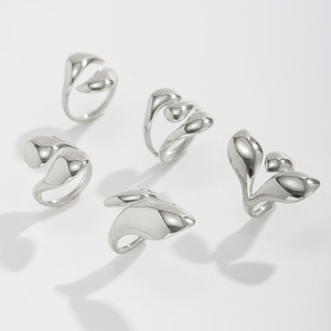 Lot de 5 <span class=keywords><strong>Bagues</strong></span> Tendance en Forme de Goutte d'Eau Lisse Irrégulière pour Femmes, Breloques et <span class=keywords><strong>Bagues</strong></span> de Doigt Serpent pour Dames, Accessoires de Bijoux de Mode, Cadeau - Product Image 6
