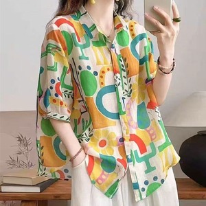 Nuova Camicia Estiva da <span class=keywords><strong>Donna</strong></span> 2026 all'Ingrosso con Stampa Floreale Geometrica Astratta, Colletto a Punta, Manica Corta, Vestibilità Ampia, in Lino e Cotone Crema - Product Image 1