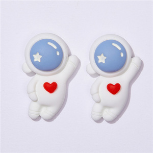 Accessoires de bijoux DIY sur le thème de l'espace, accessoires en résine de dessin animé astronaute, résine DIY pour la décoration de coques de téléphone, souvenirs artificiels - Product Image 4